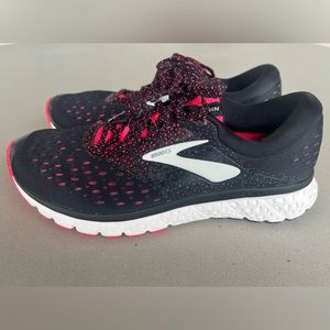 Brooks Running Shoe Size 8M